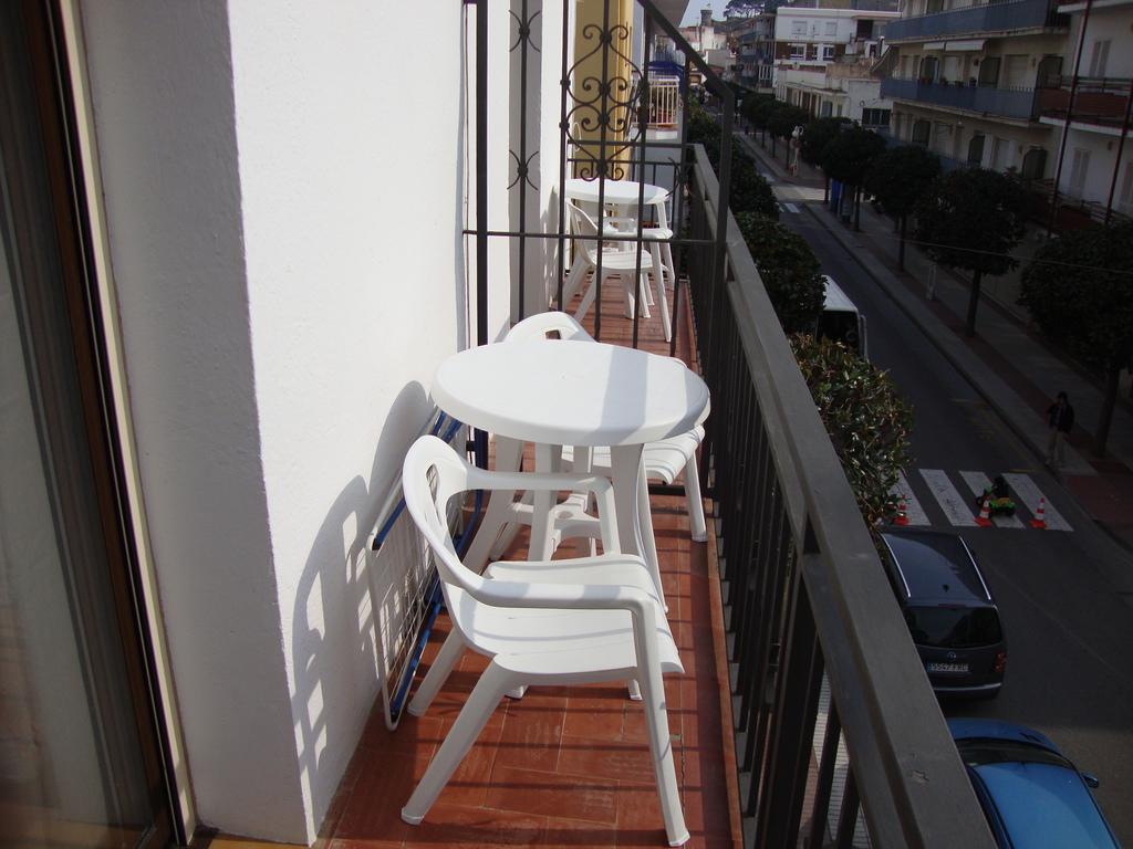 Apartaments Claudi Tossa de Mar Dış mekan fotoğraf