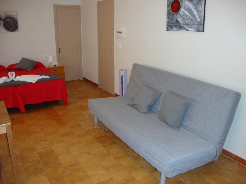 Apartaments Claudi Tossa de Mar Oda fotoğraf