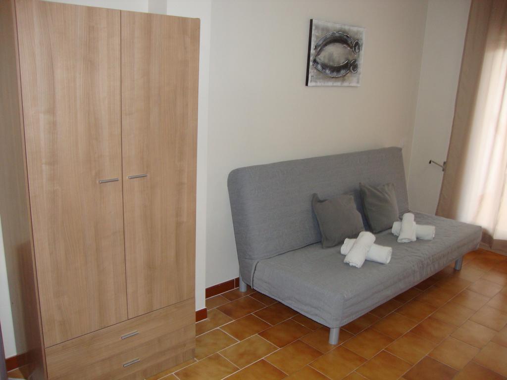 Apartaments Claudi Tossa de Mar Oda fotoğraf