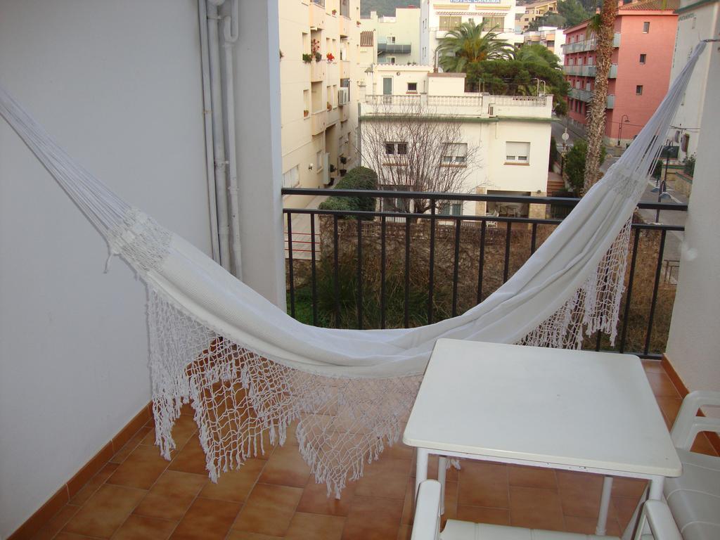 Apartaments Claudi Tossa de Mar Oda fotoğraf
